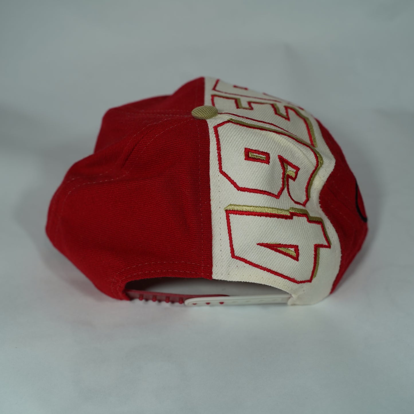 Vintage San Francisco 49ers two-tone snapback hat