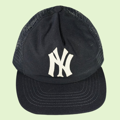 Vintage OLD  New York Yankees trucker snapback hat navy blue