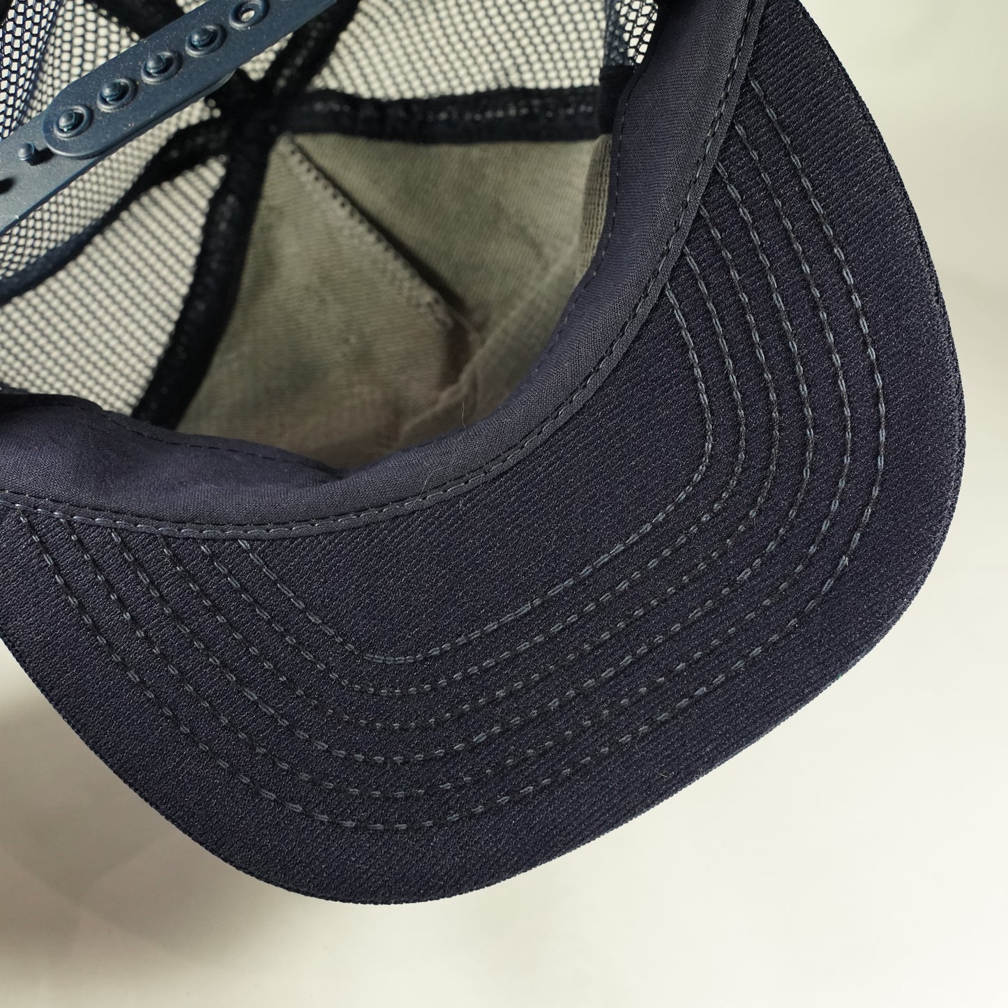 Vintage OLD  New York Yankees trucker snapback hat navy blue