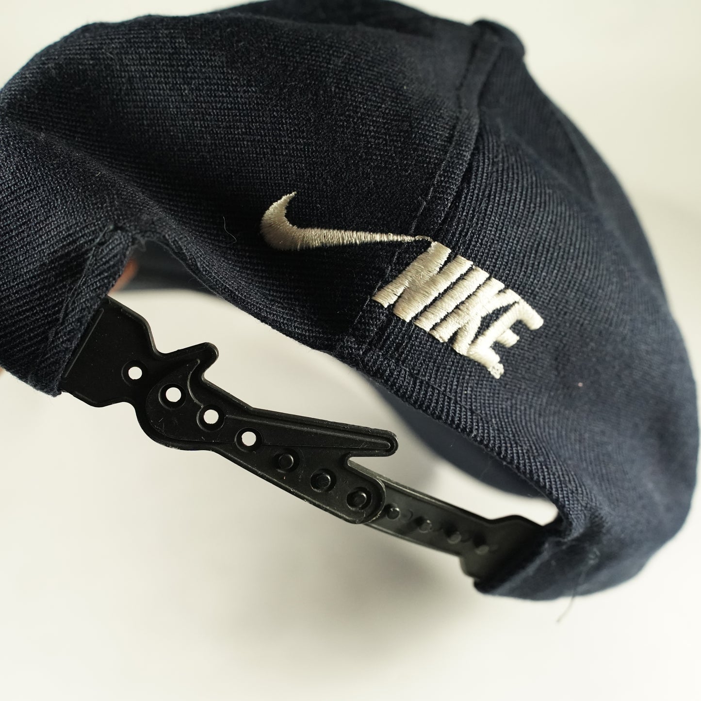 Vintage Rare Nike Snapback Hat with Nike emblem on snap