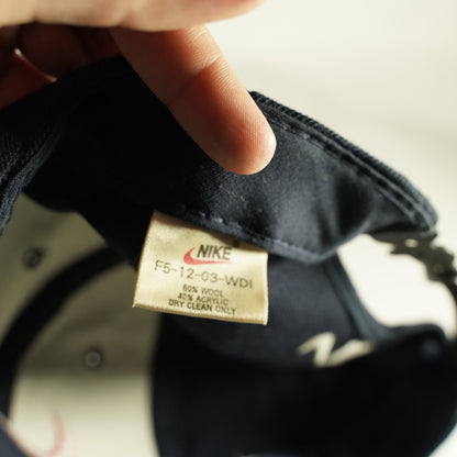 Vintage Rare Nike Snapback Hat with Nike emblem on snap