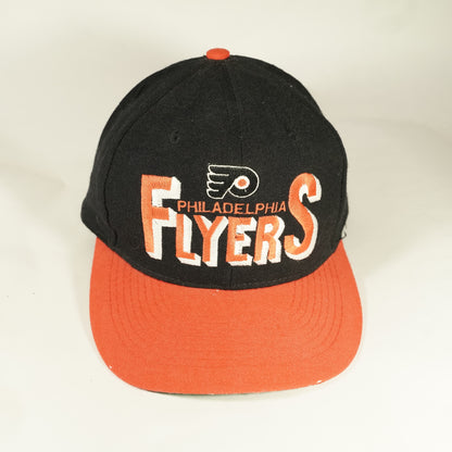Vintage Philidelphia Flyers CCM snapback hat green underbrim