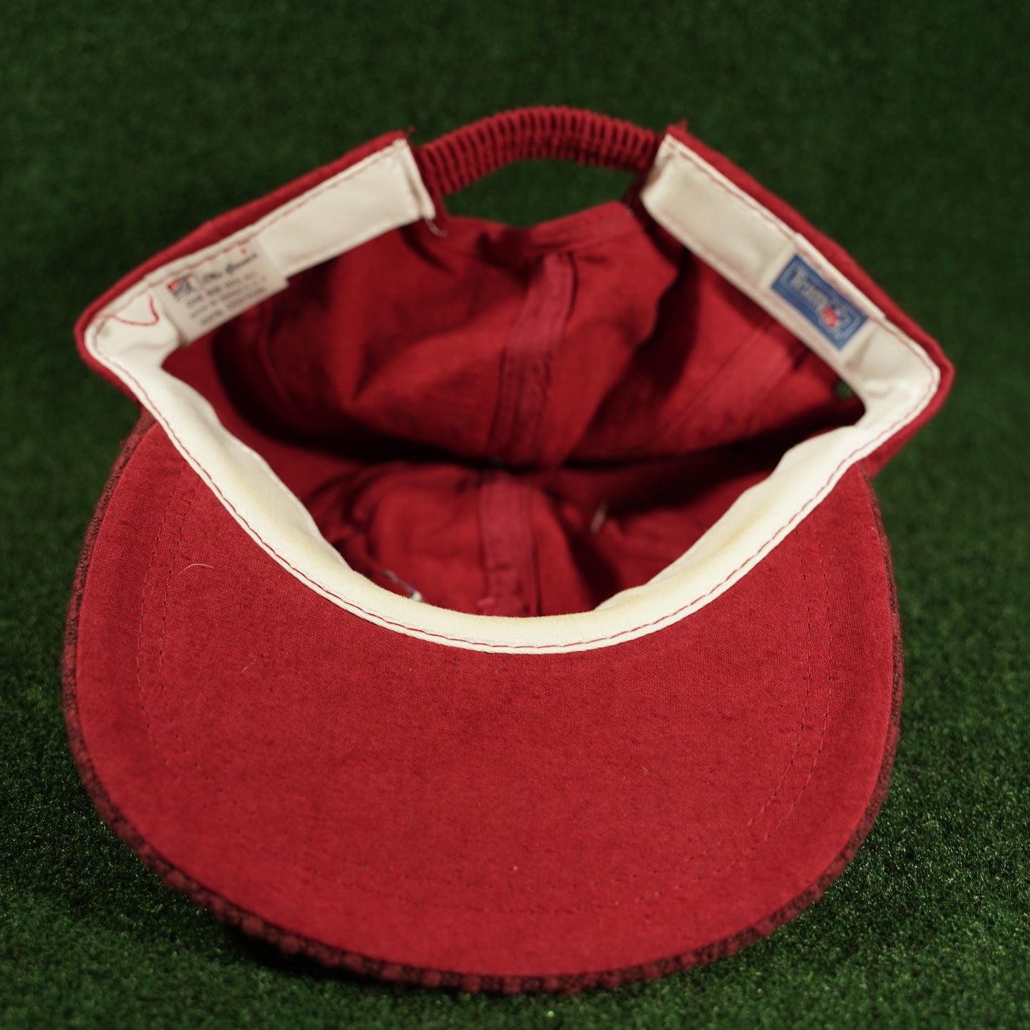 Vintage Kansas City Chiefs Elastic hat Dead stock with tags