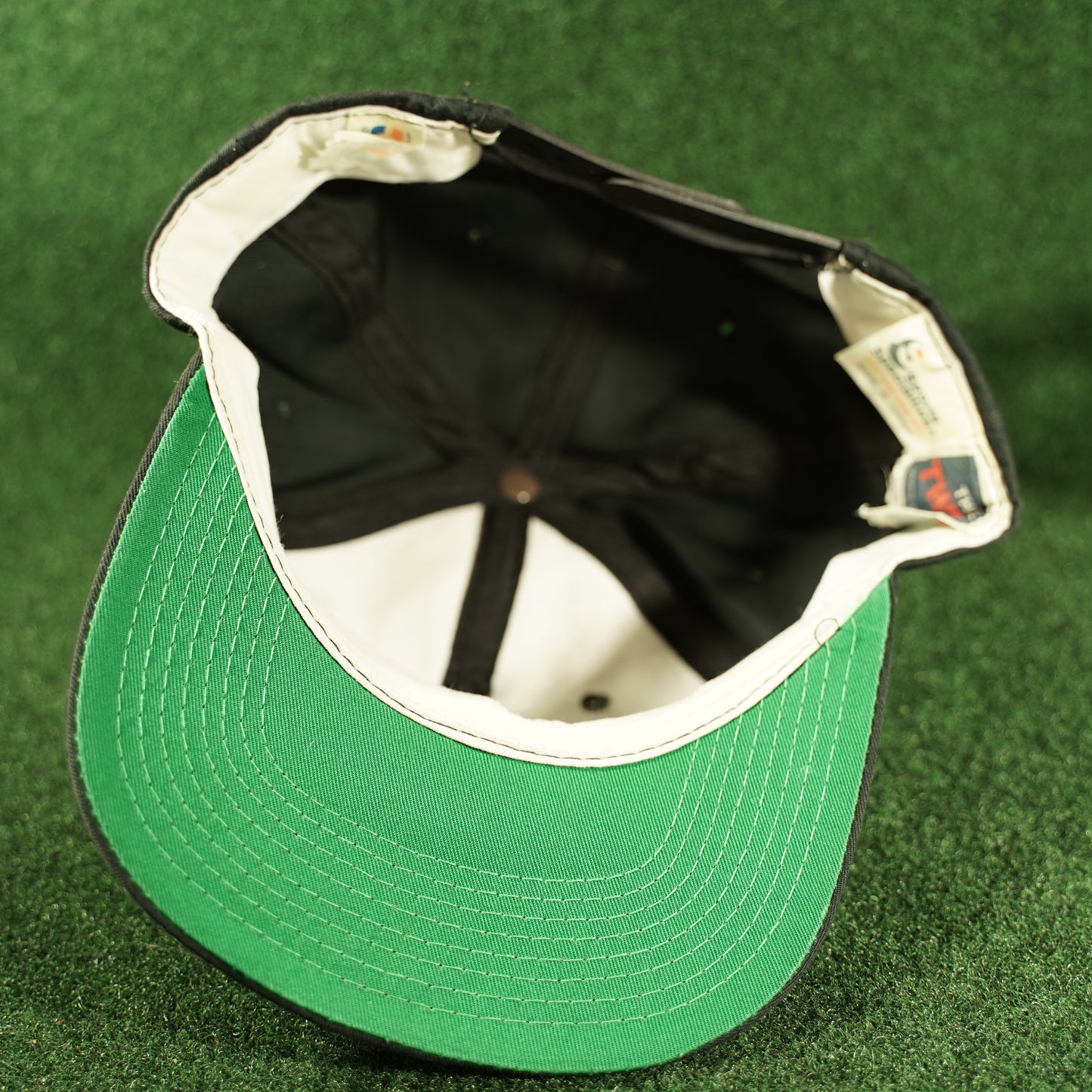 Rare Vintage Detroit Pistons Back to Back 1989-1990 Snapback Hat