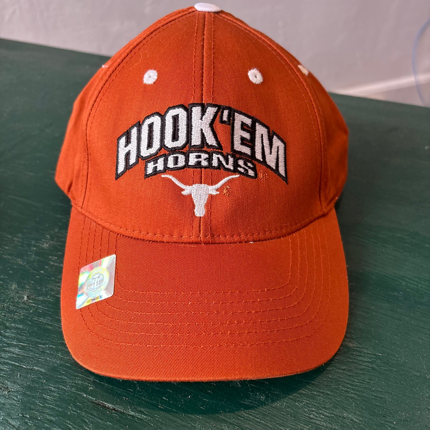 Vintage Hook ‘Em Horns Texas Longhorns Velcro Strapback Hat