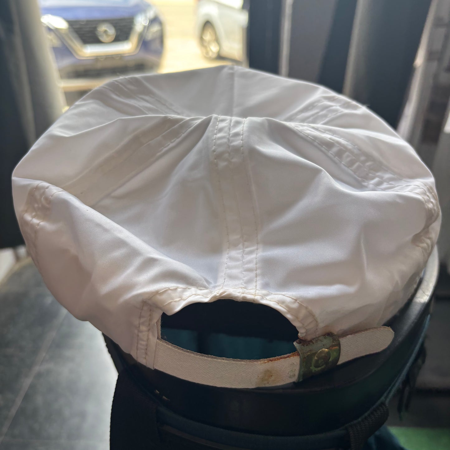 Fresh Meadows Imperial white leather strap back rope hat golf