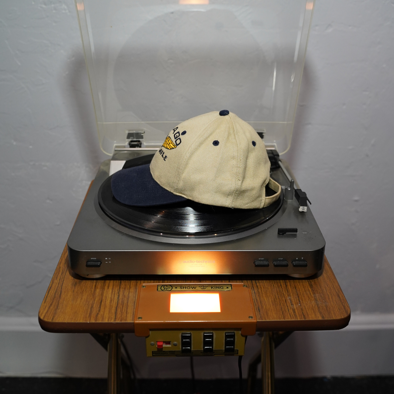 Vintage Chicago Half Mile Embroidered Hat Snapback.