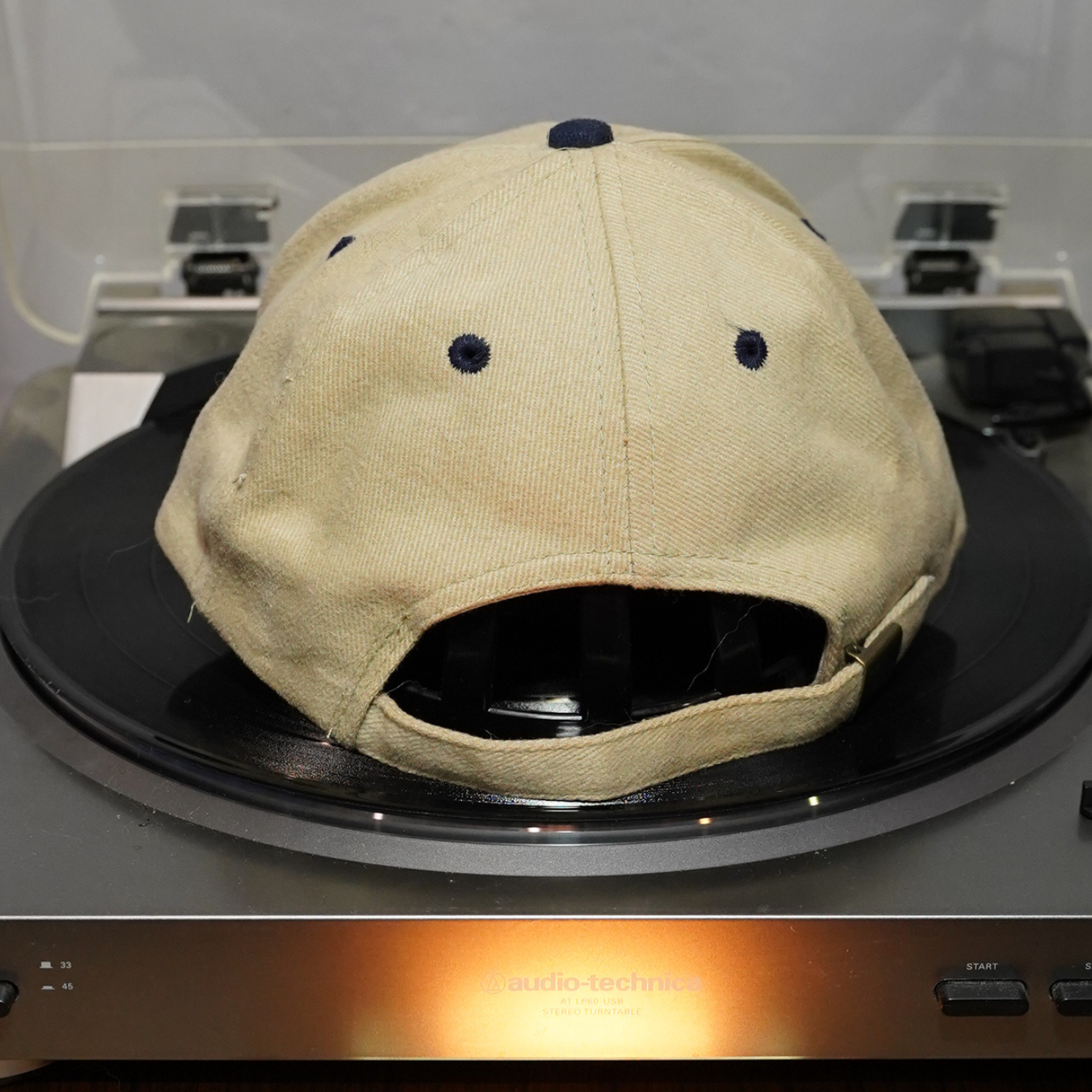 Vintage Chicago Half Mile Embroidered Hat Snapback.